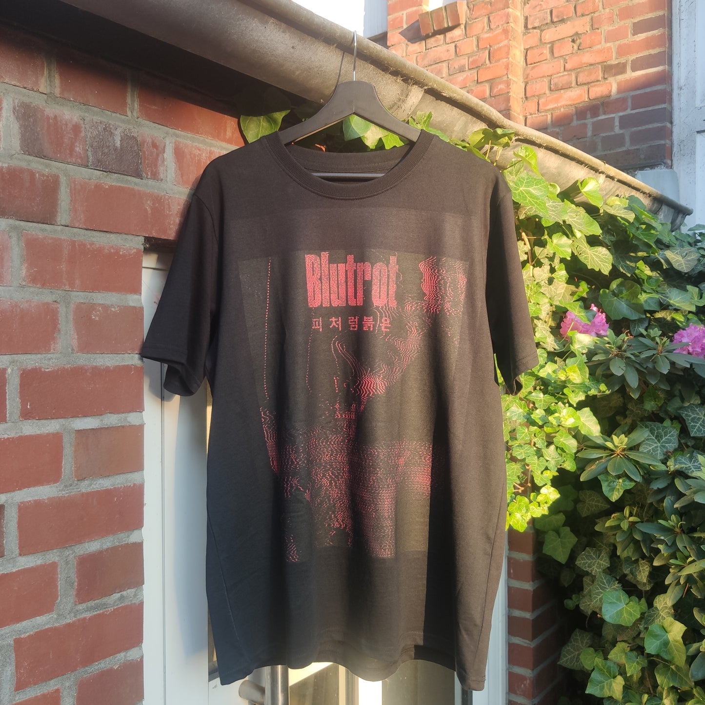 Blutrot - All Red Shirt (free shipping in EU)